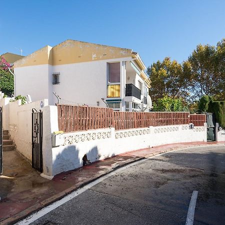 Malagasuite Bungalow Pool Benalmádena Exterior photo