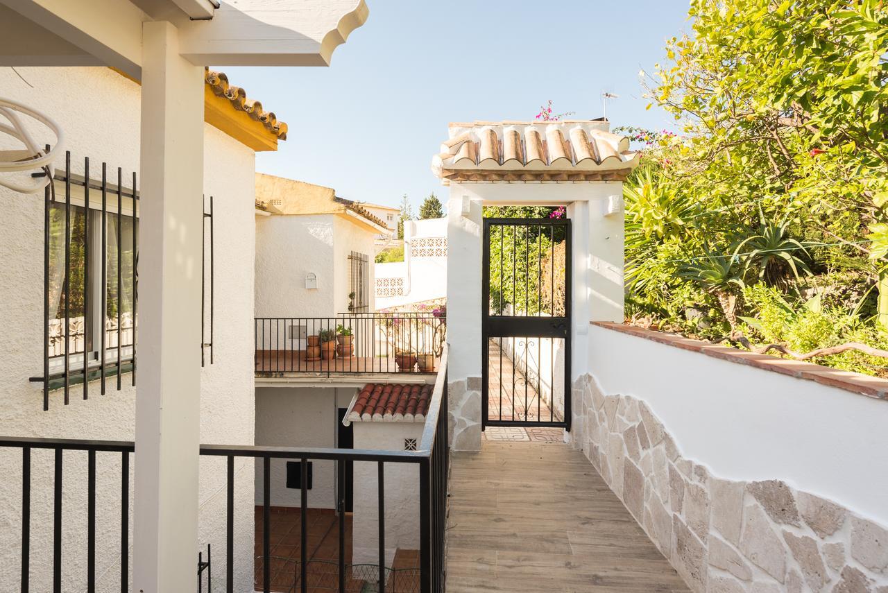 Malagasuite Bungalow Pool Benalmádena Exterior photo