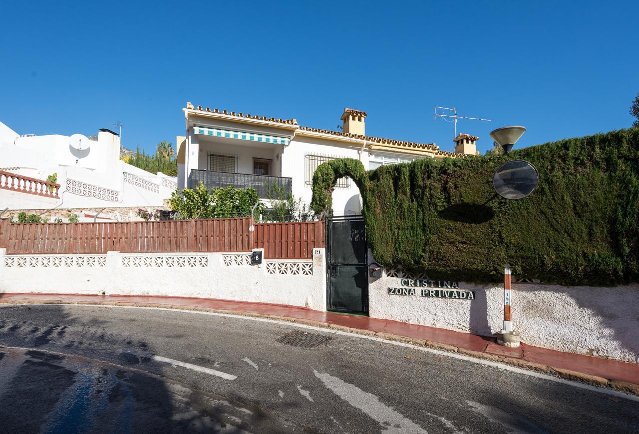 Malagasuite Bungalow Pool Benalmádena Exterior photo